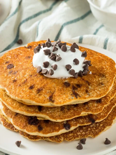 Delicious-Chocolate-Chip-Pancakes