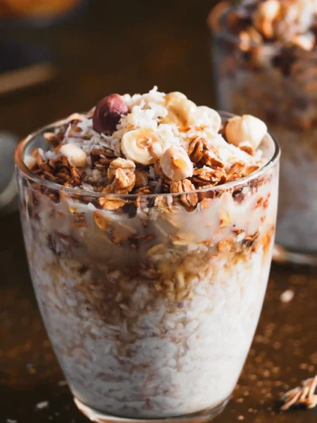 Gingerbread-Coconut-Overnight-Oats